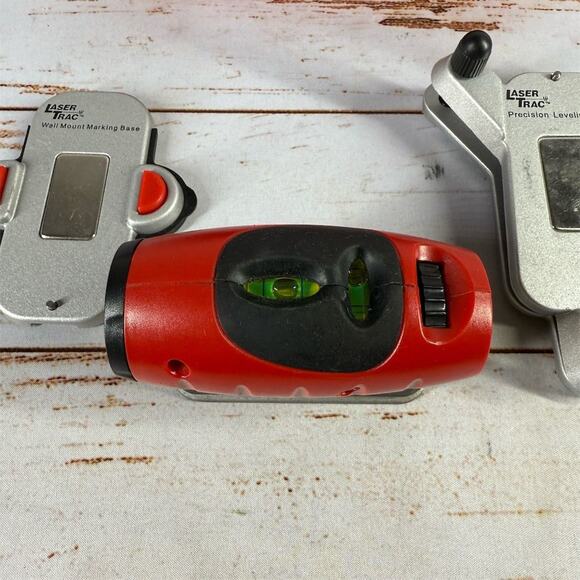 Craftsman 4-in-1 Level with Laser Trac, Model No. 320.48251 - Picture 6 of 6